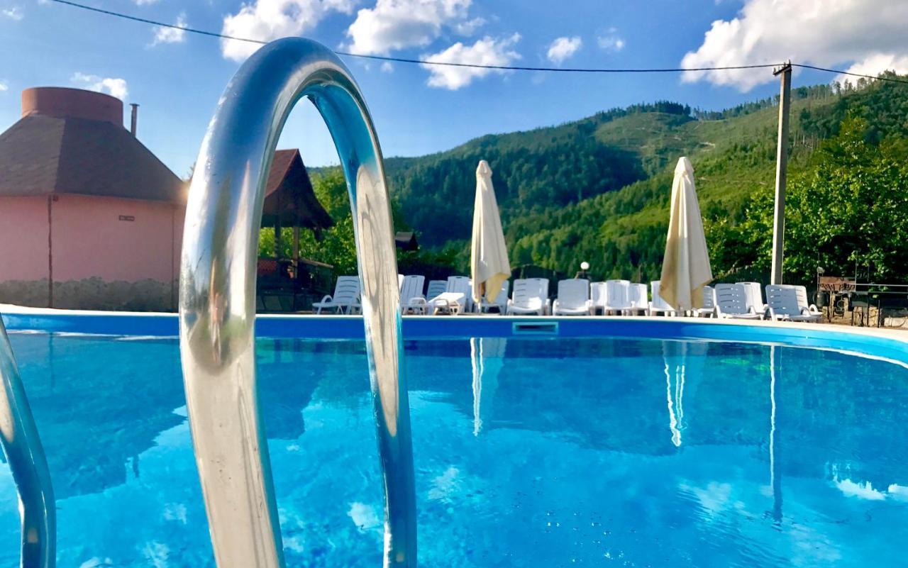 Hotel Complex Karpatskiy Zatyshok Sławsko Zewnętrze zdjęcie